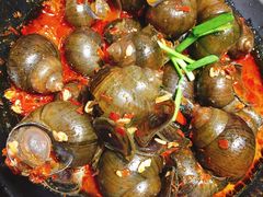 -老闵田螺馆·南昌特色小炒(梦时代店)