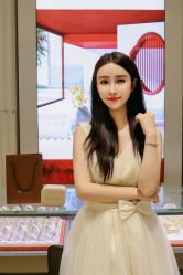 -周生生Chow Sang Sang(东方店)