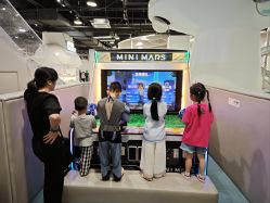 -MINI MARS KIDS CLUB亲子家庭中心(长宁天山店)