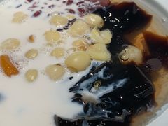 -RUXU入续糖水铺与包(卓悦中心店)