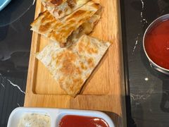 -DEEP·深美式餐吧(五棵松华熙LIVE店)