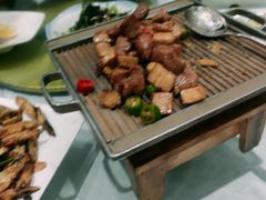 -鲁菜根·泰安菜(万达店)