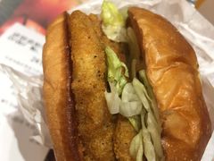 -麦当劳(民盈·国贸城店)