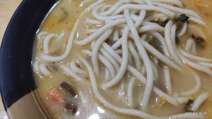 上汤土豆面-"每次不知道吃什么都会去的一家店,土豆面和.