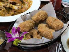 -Dang restaurant (patong phuket)