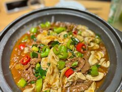 牛肉烧鱼泡-龚兴城鱼羊吉·小亮蒸虾·武汉地标美食(苗栗路店)