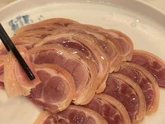 沙姜猪手-渔意楼·驰名沙田乳鸽(五羊旗舰店)
