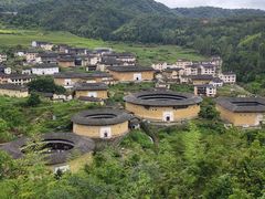 -初溪土楼群