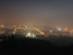 -鬼笑石后山停车场