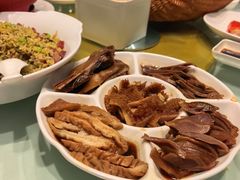 -老广酒楼(樱花店)