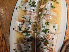 -蜜桃餐厅·伴山(湖滨商业街店)