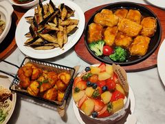 -峨嵋小镇·川菜(勒泰中心店)