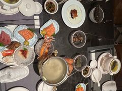 -半岛翡丽海鲜自助餐厅(观风亭店)