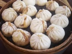 猪肉灌汤包-草包包子铺1937(普利街店)