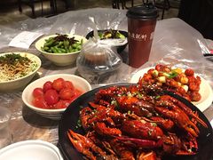 -巴厘龙虾·榜首油焖大虾(音乐学院·沿江酒馆店)