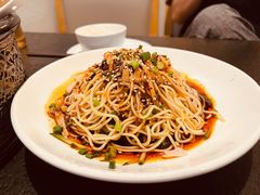 -万重锦·人文川菜馆(骡马市店)