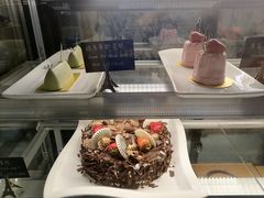 -棕榈阁·巴西烤肉海鲜自助餐厅(中州皇冠假日酒店)