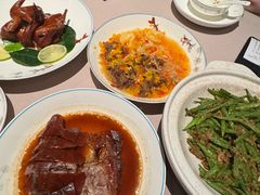 秘制脆皮灌汤烧鹅-小炳胜(卓悦中心店)