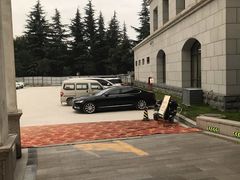 -曲江惠宾苑宾馆(大雁塔大唐不夜城店)