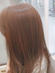 -首脑美发沙龙