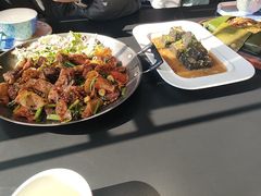 -桥边小楼·手工云南菜·古城观景小楼