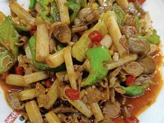 -民间瓦缸煨汤館(嵩山路店)