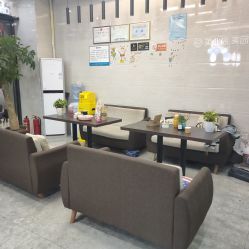 -痘院士专业祛痘皮肤管理