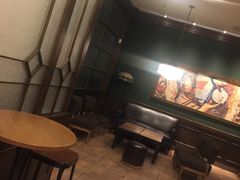 -星巴克(武汉欧利新天地店)