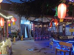 -旺角小渔村·海肠捞饭开创者(环山路店)