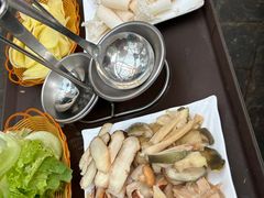 -蘑统田下·野生菌火锅