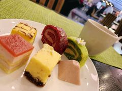 -西安绿地假日酒店·欧意咖啡厅