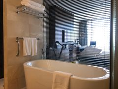 -青岛海尔洲际酒店