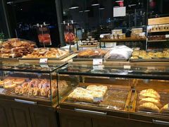 面包甜点陈列柜-麦的多生日蛋糕(龙湖三千店)