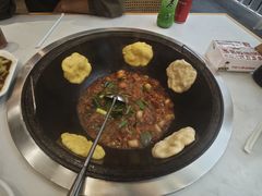 -鲁员外地锅鸡地锅鱼(古墩路店)