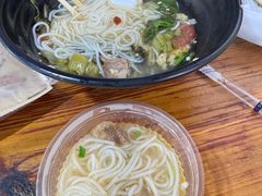 -周记蟹仔粉(侨港风情街店)