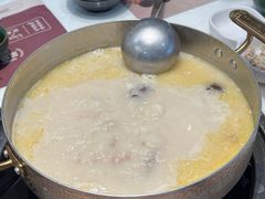 -洪氏嗨捞·猪肚鸡火锅(阳光天地店)