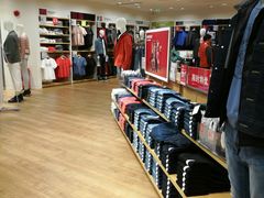 -优衣库(广州恒宝广场店)