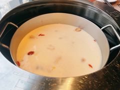 养生猪肚鸡-煲宫猪肚鸡(晶品店)