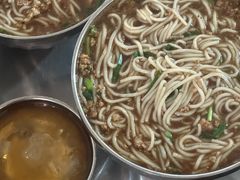 -正宗杨记普洱酸醋米线(总店)