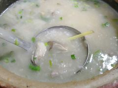 砂锅粥-大富蚝乌东哥饭店·石锅鱼杂·柠檬鸭(革新路店)