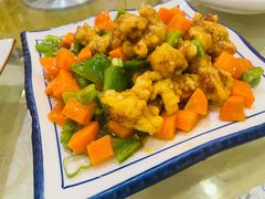 -鹤乡东北菜(崮山路店)