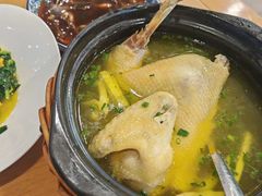 -品鲜村农家菜·阳澄湖大闸蟹(总店)