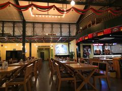 大堂-普兰达德国餐厅·德式脆皮烤猪肘·自酿啤酒(观唐店)