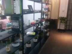 -两知·自习室(三峡广场总店)