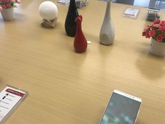 -华为授权体验店(中山公园来福士)