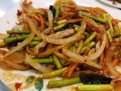 鱼香洋葱-聚德福海鲜家常菜(刘庄店)