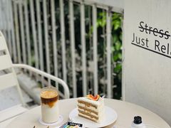 -ADO KAFE(大学城店)