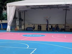 -奥龙堡游泳馆(广纸店)