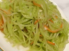 莴笋-岳姥姥饺子(泺文路店)