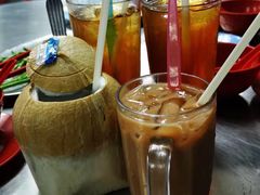 -黄亚华小食店(Jalan Alor)